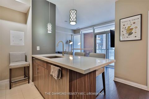Photo 13 at 1506 - 8 Mercer Street, Waterfront Communities C1, Toronto