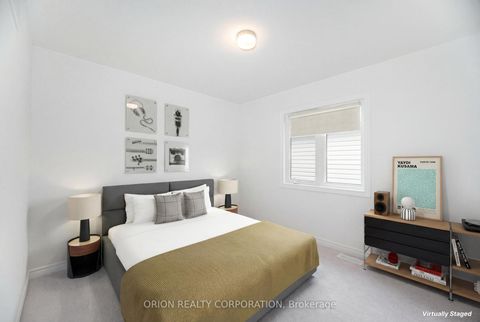 Photo 3 at 18 Kingsbury Trail, Rural Barrie Southeast, Barrie