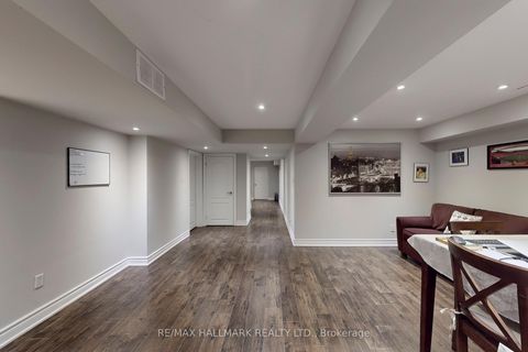 Photo 39 at 192 Tonner Crescent, Bayview Northeast, Aurora