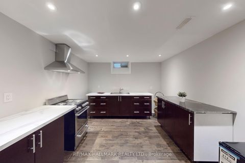 Photo 40 at 192 Tonner Crescent, Bayview Northeast, Aurora