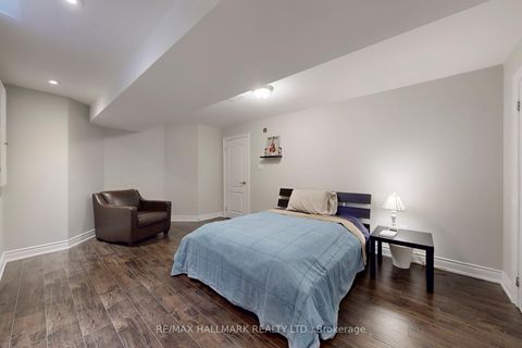 Photo 42 at 192 Tonner Crescent, Bayview Northeast, Aurora