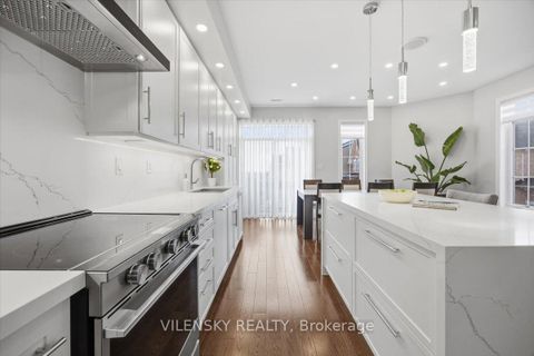 Photo 7 at 41 Mack Clement Lane, Westbrook, Richmond Hill