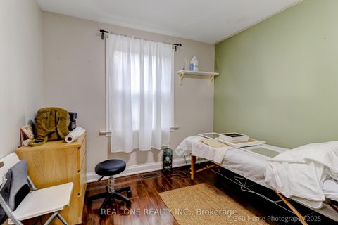 Photo 14 at 212 Cummer Avenue, Newtonbrook East, Toronto