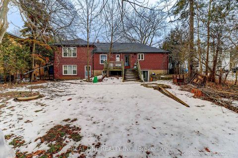Photo 25 at 212 Cummer Avenue, Newtonbrook East, Toronto