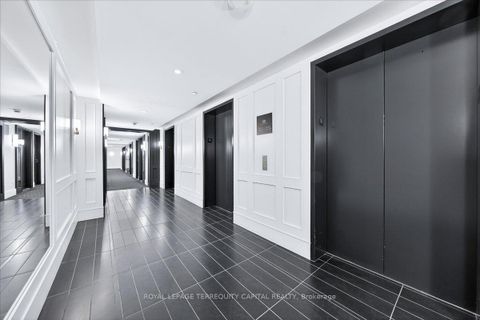 Photo 5 at 1602 - 955 Bay Street, Bay Street Corridor, Toronto