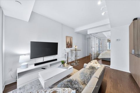 Photo 26 at 1602 - 955 Bay Street, Bay Street Corridor, Toronto