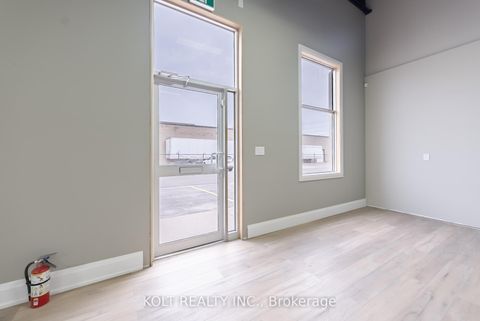 Photo 2 at 5-6 - 67 Westmore Drive, Clairville, Toronto