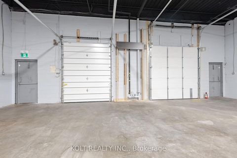 Photo 21 at 5-6 - 67 Westmore Drive, Clairville, Toronto