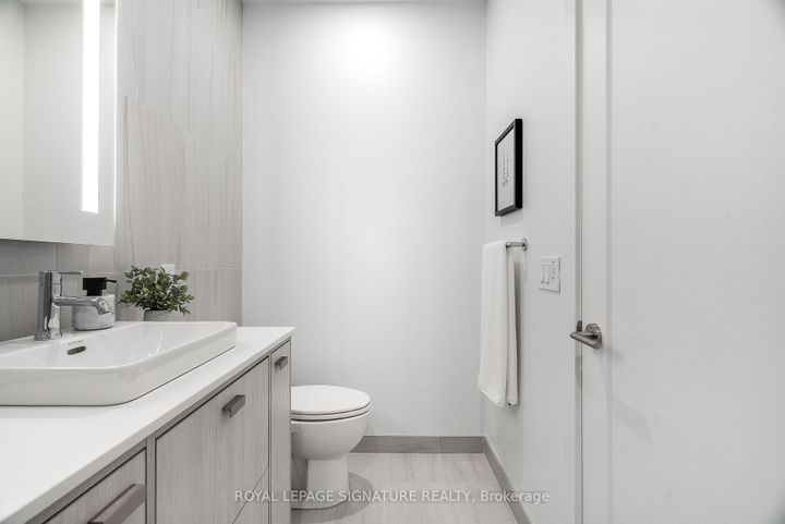 Photo 16 at 501 - 115 Denison Avenue, Chinatown, Toronto