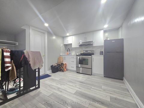 Photo 31 at 65 Elnathan Crescent, Humber Summit, Toronto