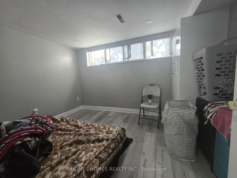 Photo 34 at 65 Elnathan Crescent, Humber Summit, Toronto