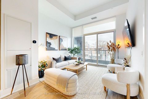 Photo 10 at 316 - 115 denison Avenue, Chinatown, Toronto