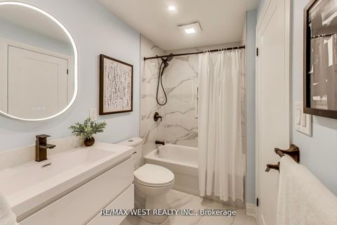 Photo 38 at 21 Rolyat Street, Bellwoods, Toronto