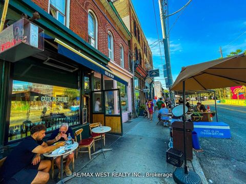 Photo 45 at 21 Rolyat Street, Bellwoods, Toronto