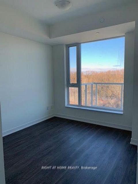 Photo 10 at 509 - 6 DAVID EYER Road, Rural Richmond Hill, Richmond Hill