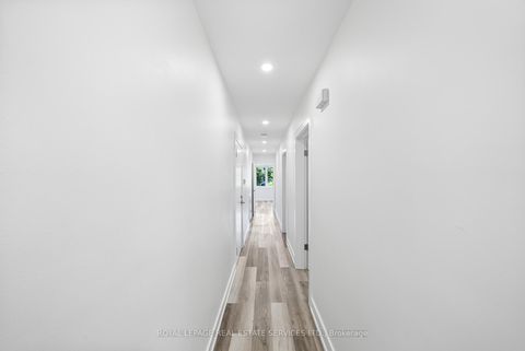 Photo 13 at 50 Arcadian Circle, Long Branch, Toronto