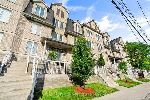 Photo 1 at 27 - 649E Warden Avenue, Birchmount, Toronto