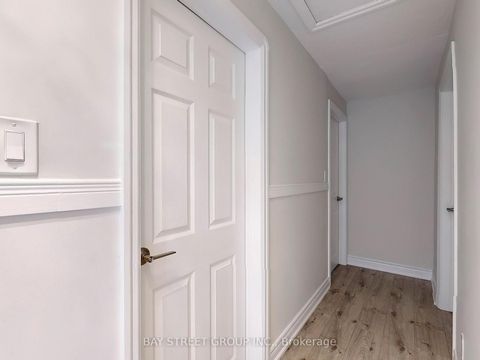 Photo 20 at 657 Pharmacy Avenue, Birchmount, Toronto