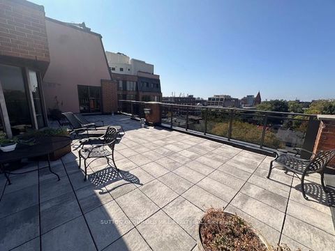 Photo 28 at 211 - 456 College Street, Little Italy, Toronto