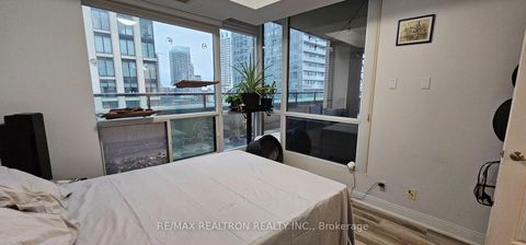 Photo 8 at 1903 - 88 Broadway Avenue, Mount Pleasant West, Toronto