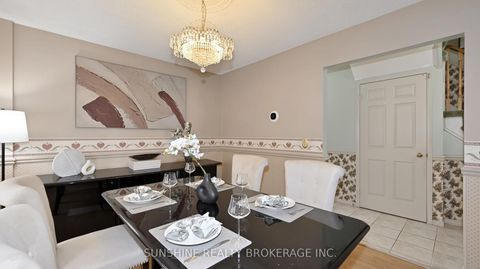 Photo 11 at 36 Hemlock Drive, Raymerville, Markham