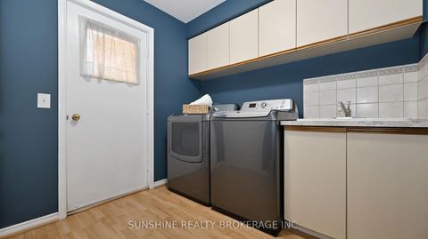 Photo 23 at 36 Hemlock Drive, Raymerville, Markham