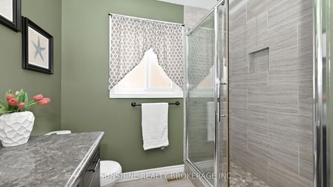 Photo 38 at 36 Hemlock Drive, Raymerville, Markham