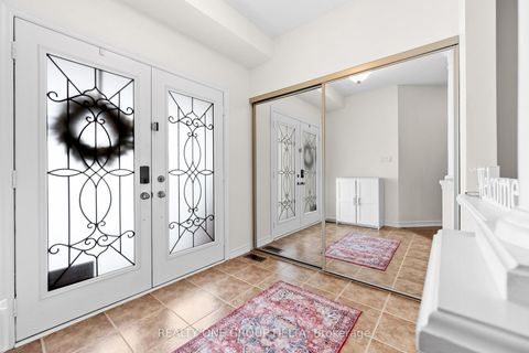 Photo 6 at 8 Charlemagne Avenue, Shore, Barrie