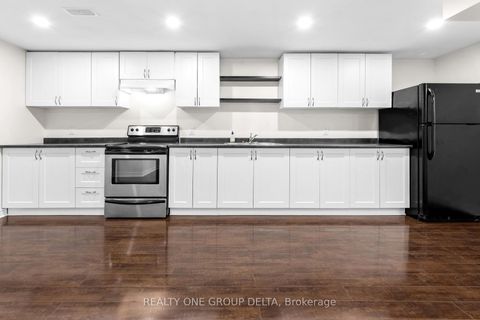 Photo 40 at 8 Charlemagne Avenue, Shore, Barrie