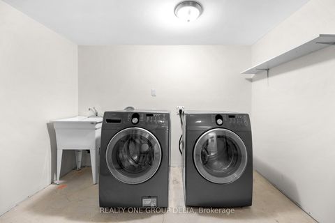 Photo 46 at 8 Charlemagne Avenue, Shore, Barrie