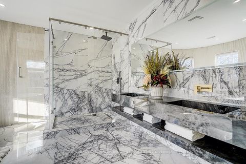 Photo 29 at 324 Old Yonge Street, Windfields, Toronto