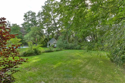 Photo 47 at 324 Old Yonge Street, Windfields, Toronto