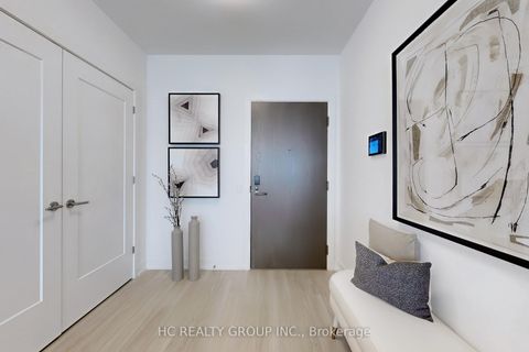 Photo 7 at 222 - 30 Inn On The Park Drive, Don Mills, Toronto