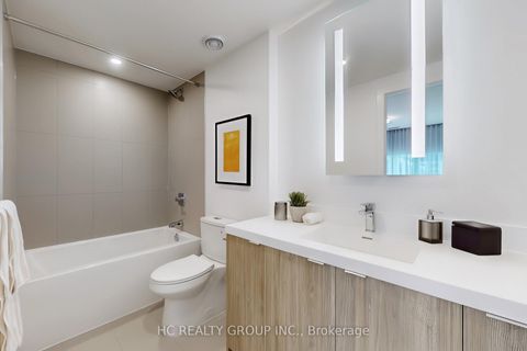 Photo 32 at 222 - 30 Inn On The Park Drive, Don Mills, Toronto