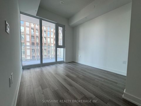 Photo 7 at 3421 - 230 Simcoe Street, Chinatown, Toronto