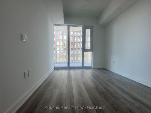 Photo 12 at 3421 - 230 Simcoe Street, Chinatown, Toronto