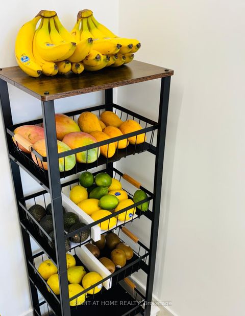 Photo 13 at 117 - 2201 Kingston Road, Cliffside, Toronto