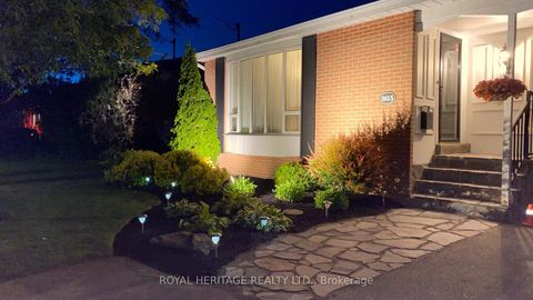 Photo 1 at 803 Oliva Street, West Shore, Pickering