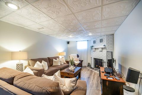 Photo 16 at 803 Oliva Street, West Shore, Pickering