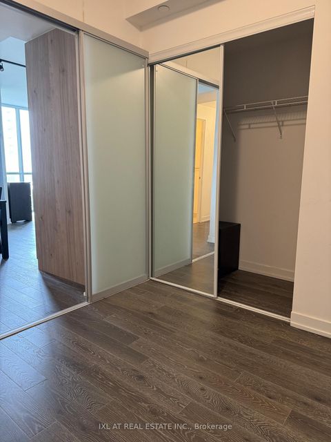 Photo 8 at 3405 - 1 Yorkville Avenue, Annex, Toronto