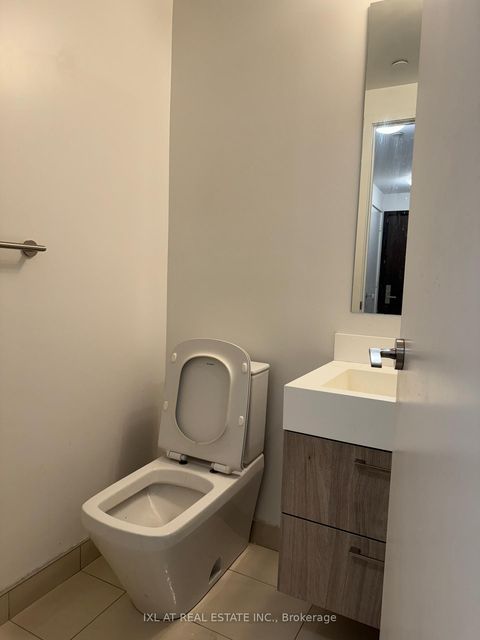 Photo 9 at 3405 - 1 Yorkville Avenue, Annex, Toronto