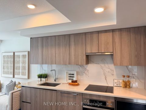 Photo 0 at 1703 - 3 Concord Cityplace Way, Waterfront Communities C1, Toronto