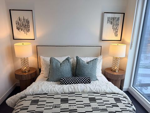 Photo 6 at 1703 - 3 Concord Cityplace Way, Waterfront Communities C1, Toronto