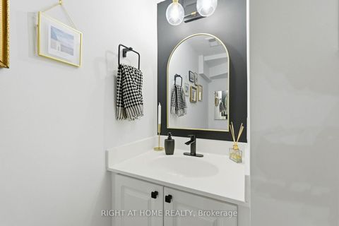 Photo 9 at 916 - 5 Everson Drive, Willowdale East, Toronto