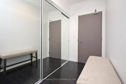 Photo 4 at 1105 - 501 St Clair Avenue W, Casa Loma, Toronto