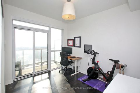 Photo 23 at 1105 - 501 St Clair Avenue W, Casa Loma, Toronto