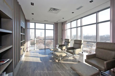 Photo 33 at 1105 - 501 St Clair Avenue W, Casa Loma, Toronto