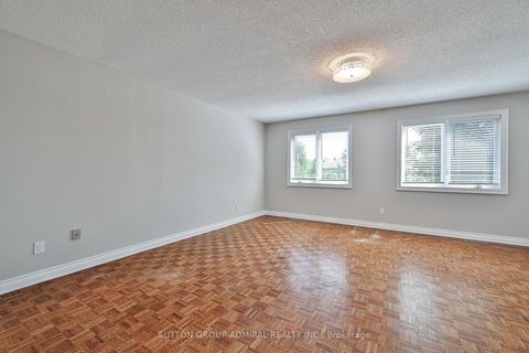 Photo 24 at 27 Green Acres Road, Uplands, Vaughan