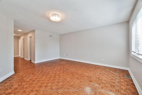 Photo 25 at 27 Green Acres Road, Uplands, Vaughan