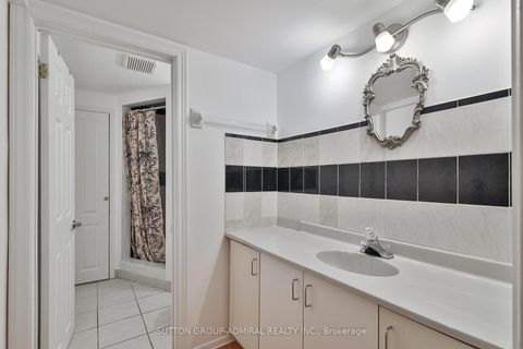 Photo 43 at 27 Green Acres Road, Uplands, Vaughan